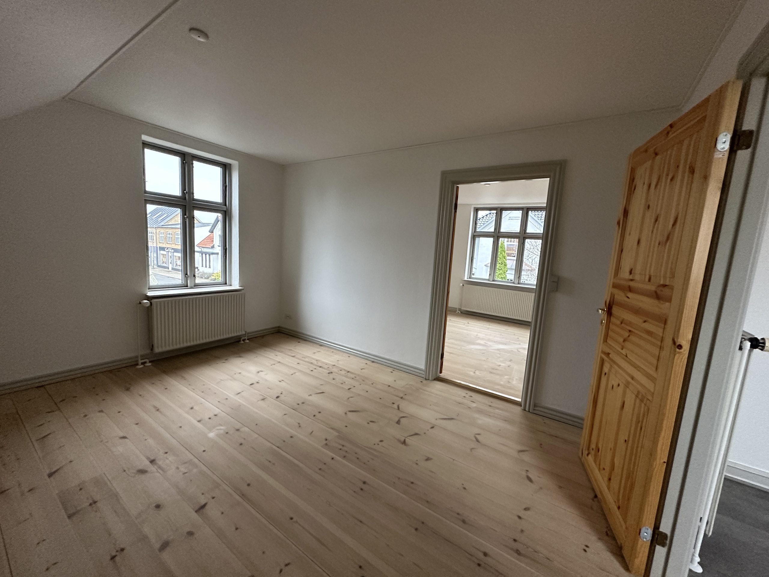 Jernbanegade 31E-Værelse-venstre-3